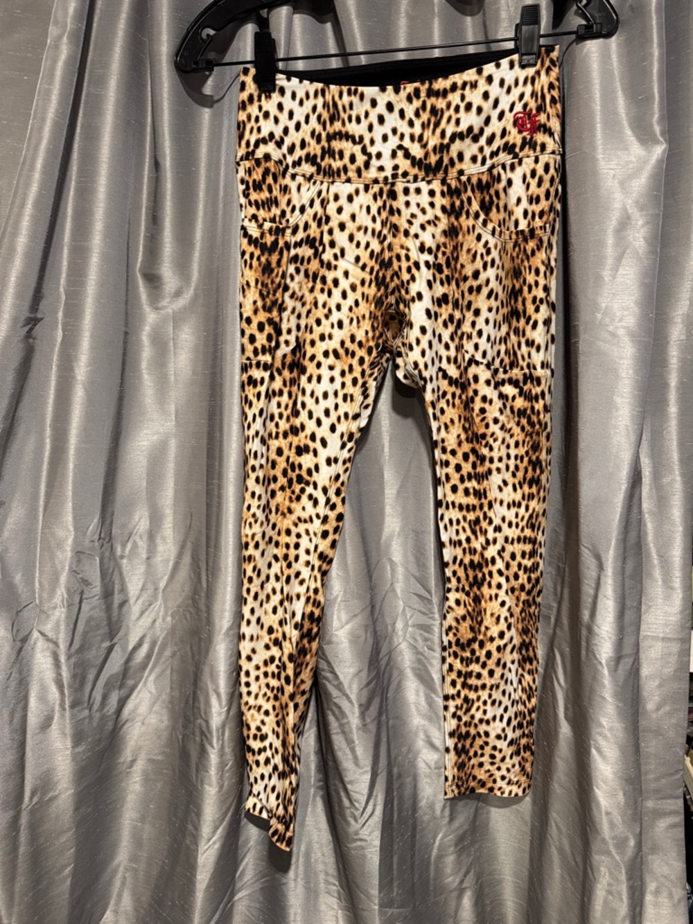 Twin Fantasy by R13 patch pocket Cheetah Legging Sz Large fits like a medium